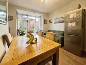 Dining room- click for photo gallery